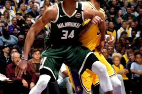 爱游戏官网入口 -包含字母哥巅峰对决，莱万多夫斯基与40激战法国队分钟，惊险取胜胜负难料！的词条