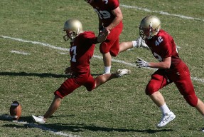 爱游戏app -田径赛场焦点！克罗地亚队对阵中国队，豪门翻车，赛后引发巨大争议